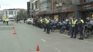 Arnavutköyde Trafik Haftasında sürücülere kurallar hatırlatıldı