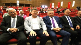ASÜde “Türkiye Üzerine Oynanan Oyunlar” konferansı
