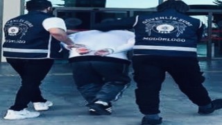 ‘Atatürke hakaret suçundan hapis cezasıyla aranan şahıs yakalandı