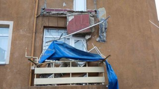 Avcılarda balkonu çöken 6 katlı binanın tahliyesine karar verildi