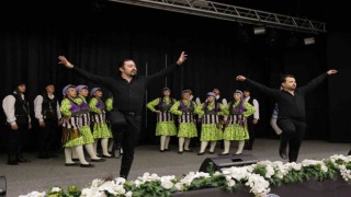Avrasya Üniversitesinde 19 Mayıs kutlamaları Kostak Ali Zeybeği, horon ve kolbastı ile başladı