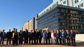 Aydın Şehir Hastanesi hızla yükseliyor