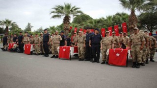 Aydında 30 engelli birey bir günlüğüne asker olmanın mutluluğunu yaşadı