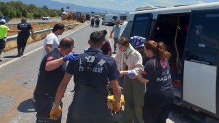 Aydında trafik kazası: 17 yaralı