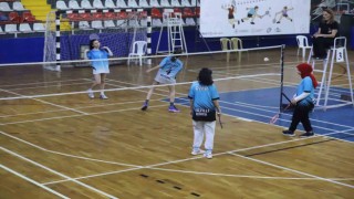 Badmintonta şampiyon raketler belli oldu