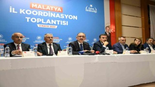 Bakan Özhaseki: Öyle sağlam evler yapacağız ki huzurla evimizde oturalım, bu acıları daha yaşamayalım