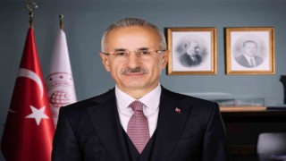 Bakan Uraloğlu: “Havalimanlarından kimse aranmadan geçemeyecek”