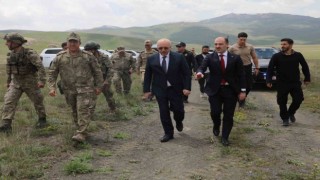 Bakan Yardımcısı Uçarmak, Gelincik Sınır Kapısı bölgesinde incelemelerde bulundu