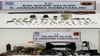 Balıkesirde tarihi eser kaçakçılarına operasyon: 6 gözaltı