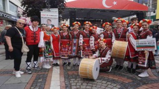 Balkanlardan gelen öğrenciler, Gençlik Şöleninde sahne aldı