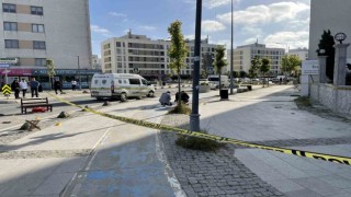 Başakşehirde silahlı saldırı: 1i ağır 2 yaralı
