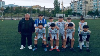 Başkan Ağırman Oltulu sporcuları unutmadı