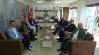 Başkan Akdoğan, İzmirden gelen misafirlerini ağırladı