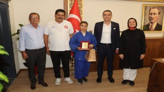 Başkan Arıcıdan Judo Türkiye 7incisine plaket