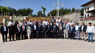 Başkan Balaban esnaf başkanlarıyla buluştu
