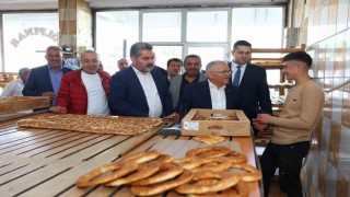 Başkan Büyükkılıçtan Pınarbaşıda esnaf ziyareti