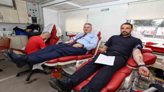Başkan Çelikten kan bağışı kampanyasına destek