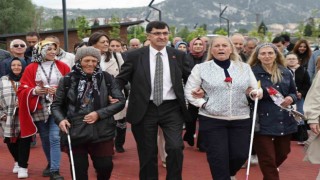 Başkan Eyüp Kahveci, doğa yürüyüşü etkinliğine katıldı