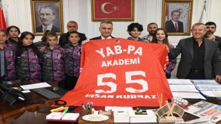 Başkan Kurnaz: “İlçemize yeni spor alanları kazandıracağız