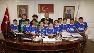 Başkan Kurnaz: Sporcularımızın yanındayız