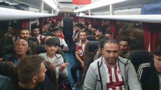 Başkan Şerifoğulları taraftarı yalnız bırakmadı, İstanbula 20 araç kaldırdı