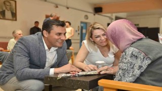 Başkan Zeyrekten huzurevindeki annelere ziyaret