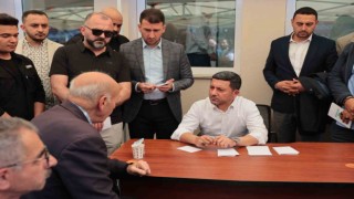 Belediye Başkanı Arı, vatandaşın sorunlarını ‘Mobil Makam da dinliyor
