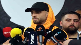 Berkan Kutlu: Bütün bu zorlu sezona rağmen iki kupa ile kapatmak güzel