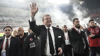 Beşiktaş Başkanı Arat: "Kupa Kazanmanın Mutluluğunu Yaşıyoruz"