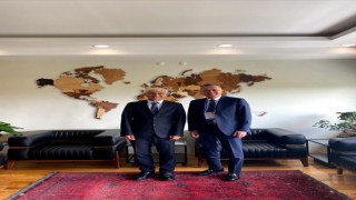 Beykoz Üniversitesi Rektörü Durman, ESTÜ Rektörü Özcanı ziyaret etti