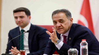 Bingöl Valisi Ahmet Hamdi Usta, Gençte muhtarlarla bir araya geldi