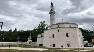 Bosna Hersekte Arnaudiye Camii yeniden ibadete açıldı