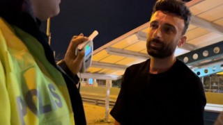 Böyle sabır sınavı görülmedi...Alkolmetreyi görünce dili tutuldu