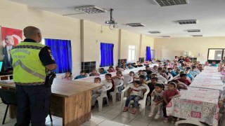 Bozdoğanlı minikler trafik kurallarını öğrendi