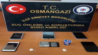 Bursa polisi uyuşturucu tacirlerine göz açtırmadı