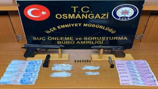 Bursada uyuşturucu almak için tabancayla takas yaptılar