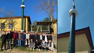 Bursa’nın İznik ilçesindeki Bu caminin minaresi varilden