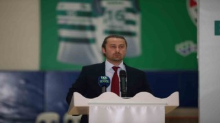 Bursaspor Basketbolda Sezer Sezgin yeniden başkan