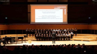 Büyükşehir Korosu, İzmir Uluslararası Çoksesli Korolar Festivaline damga vurdu