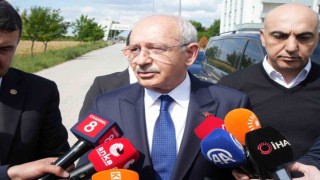 Cezaevinde Selahattin Demirtaşı ziyaret eden Kılıçdaroğlu: “Demirtaşın içerde tutulmasını asla doğru bulmuyorum”