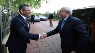 CHP Genel Başkanı Özel, Kılıçdaroğlu ile bir araya geldi