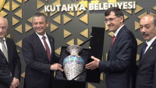 CHP Genel Başkanı Özelden Kütahya Belediye Başkanı Kahveciye tebrik ziyareti