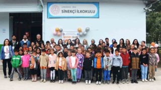 ÇOMÜlü öğrenciler AFAD ile birlikte çocuklara deprem eğitimi verdi