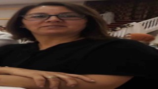 Denizlide CHP İlçe Kadın Kolları Başkanı istifa etti