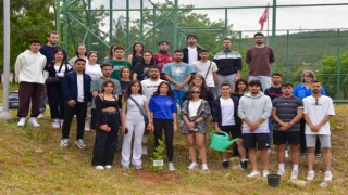 Depremde vefat eden MSKÜ öğrencileri anısına fidan dikildi