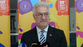 Devlet Tiyatroları Genel Müdürü Karadağlı: “Van bu sezonu çok iyi geçirdi”