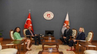 Dijital ve yapay zekanın önemine değindiler