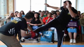 Diyarbakırda Anneler Gününde kadınlara savunma eğitimi verildi