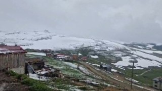 Doğu Karadeniz yaylalarında kış geri döndü