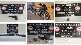 Dörtyolda 2 şahıs tutuklandı